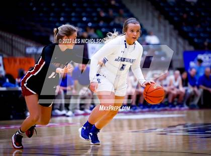 Thumbnail 3 in North Laurel vs Harlan Co. (13th Region Quarterfinal) photogallery.