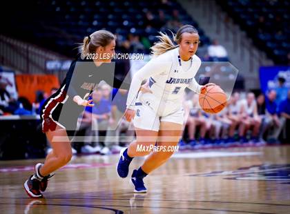 Thumbnail 2 in North Laurel vs Harlan Co. (13th Region Quarterfinal) photogallery.