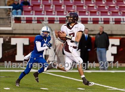 Thumbnail 1 in Jordan vs. Bingham (UHSAA 5A Playoffs) photogallery.