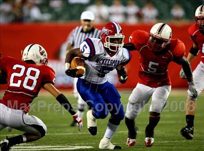 Thumbnail 1 in Colerain vs. McKeesport (Kirk Herbstreit Varsity Football Series) photogallery.