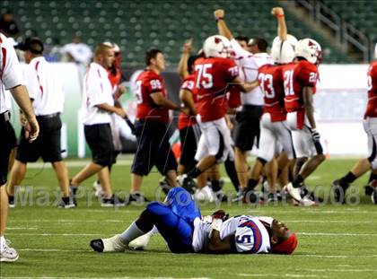 Thumbnail 1 in Colerain vs. McKeesport (Kirk Herbstreit Varsity Football Series) photogallery.