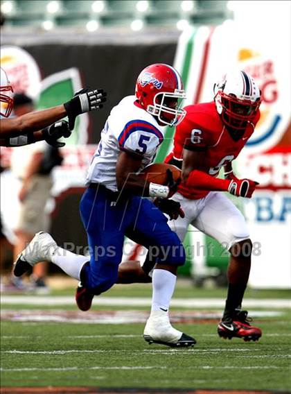 Thumbnail 3 in Colerain vs. McKeesport (Kirk Herbstreit Varsity Football Series) photogallery.