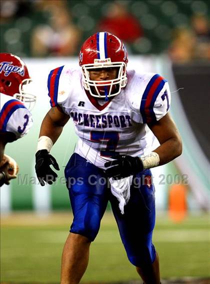Thumbnail 3 in Colerain vs. McKeesport (Kirk Herbstreit Varsity Football Series) photogallery.