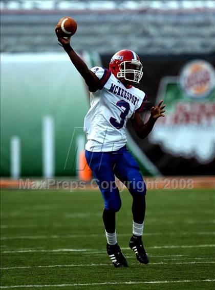 Thumbnail 1 in Colerain vs. McKeesport (Kirk Herbstreit Varsity Football Series) photogallery.