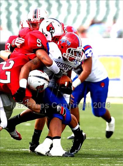 Thumbnail 2 in Colerain vs. McKeesport (Kirk Herbstreit Varsity Football Series) photogallery.
