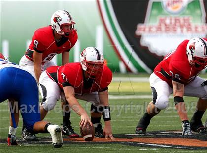 Thumbnail 2 in Colerain vs. McKeesport (Kirk Herbstreit Varsity Football Series) photogallery.