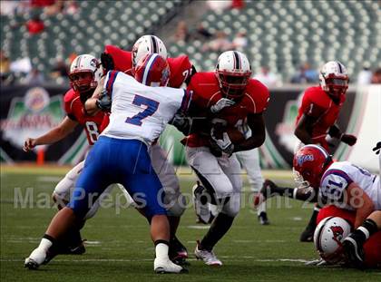 Thumbnail 2 in Colerain vs. McKeesport (Kirk Herbstreit Varsity Football Series) photogallery.