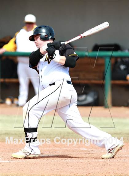 Thumbnail 3 in Bishop Verot vs. Roberson (National High School Invitational) photogallery.
