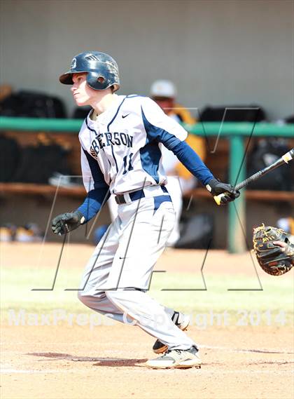 Thumbnail 1 in Bishop Verot vs. Roberson (National High School Invitational) photogallery.