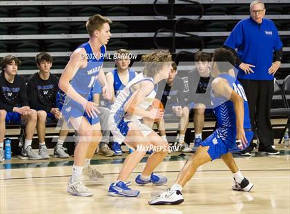 Thumbnail 1 in Maysville vs. Warren (OHSAA Division II Region 7 Regional Final) photogallery.