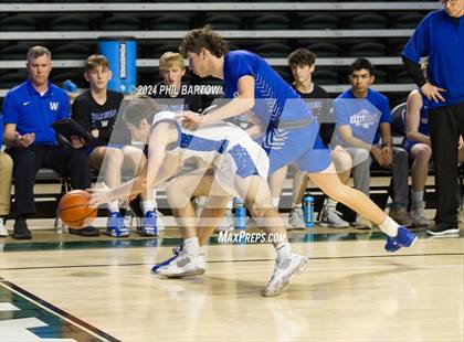 Thumbnail 1 in Maysville vs. Warren (OHSAA Division II Region 7 Regional Final) photogallery.