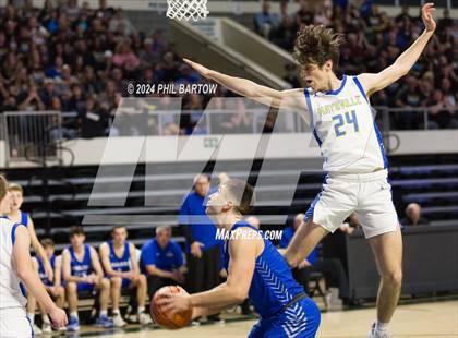 Thumbnail 2 in Maysville vs. Warren (OHSAA Division II Region 7 Regional Final) photogallery.