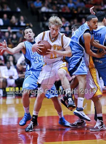 Thumbnail 3 in Bullard vs. Clovis West (CIF CS D1 Final) photogallery.