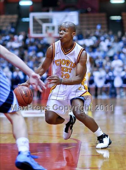 Thumbnail 2 in Bullard vs. Clovis West (CIF CS D1 Final) photogallery.