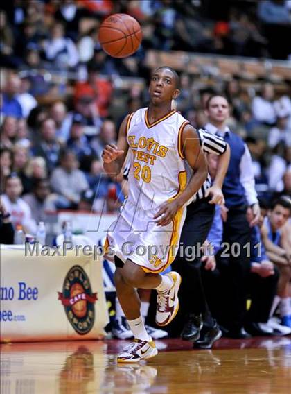 Thumbnail 3 in Bullard vs. Clovis West (CIF CS D1 Final) photogallery.
