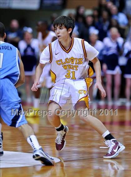 Thumbnail 1 in Bullard vs. Clovis West (CIF CS D1 Final) photogallery.
