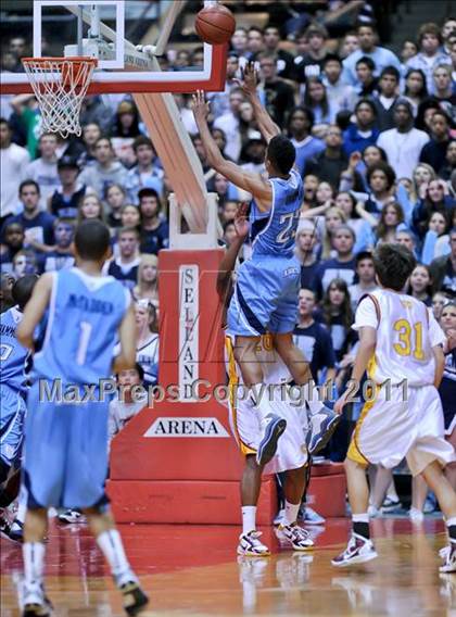 Thumbnail 3 in Bullard vs. Clovis West (CIF CS D1 Final) photogallery.