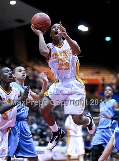 Thumbnail 3 in Bullard vs. Clovis West (CIF CS D1 Final) photogallery.