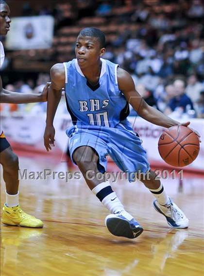 Thumbnail 1 in Bullard vs. Clovis West (CIF CS D1 Final) photogallery.