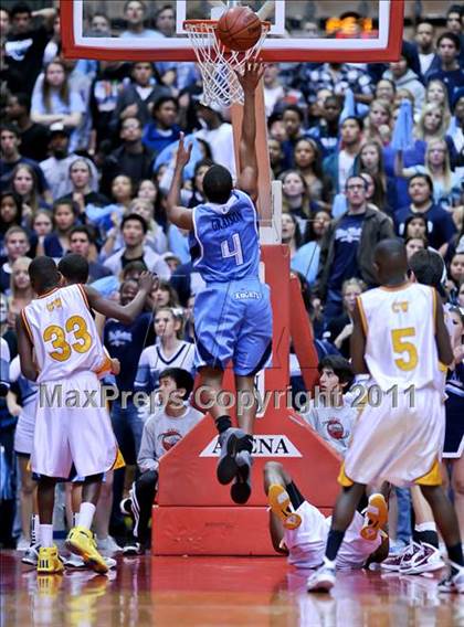 Thumbnail 1 in Bullard vs. Clovis West (CIF CS D1 Final) photogallery.