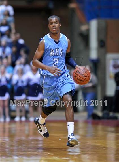 Thumbnail 1 in Bullard vs. Clovis West (CIF CS D1 Final) photogallery.