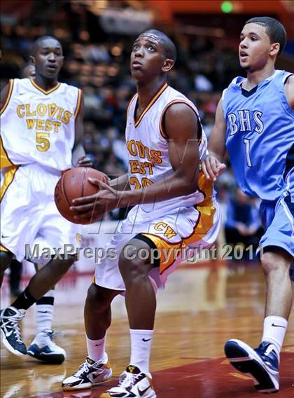 Thumbnail 3 in Bullard vs. Clovis West (CIF CS D1 Final) photogallery.