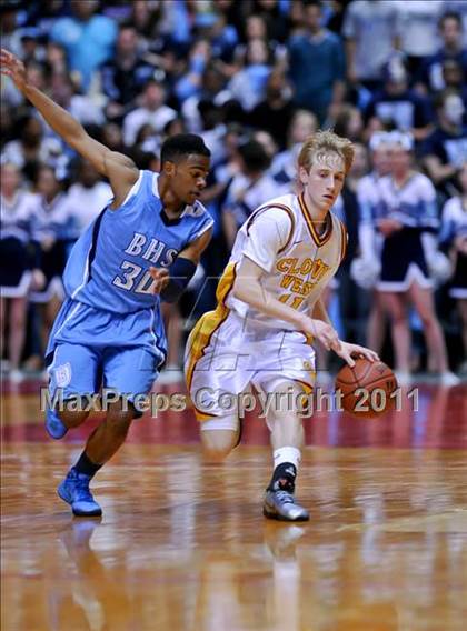 Thumbnail 3 in Bullard vs. Clovis West (CIF CS D1 Final) photogallery.