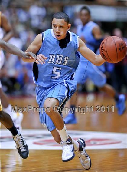 Thumbnail 2 in Bullard vs. Clovis West (CIF CS D1 Final) photogallery.