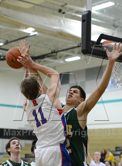 Thumbnail 2 in Reno vs Bishop Manogue (State Farm Classic Championship) photogallery.