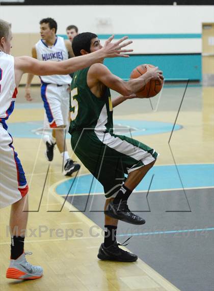 Thumbnail 2 in Reno vs Bishop Manogue (State Farm Classic Championship) photogallery.