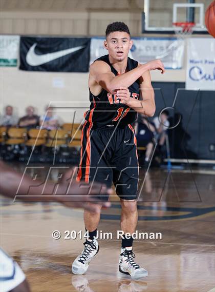 Thumbnail 3 in Webster Groves vs. Sierra Canyon (City of Palms Classic) photogallery.