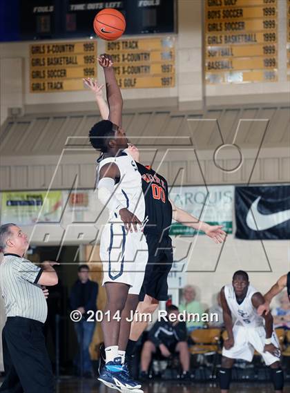 Thumbnail 2 in Webster Groves vs. Sierra Canyon (City of Palms Classic) photogallery.