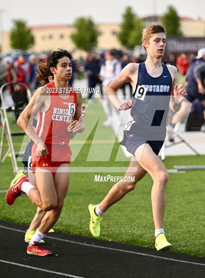 Thumbnail 1 in IHSA Class 3A Sectional Meet photogallery.