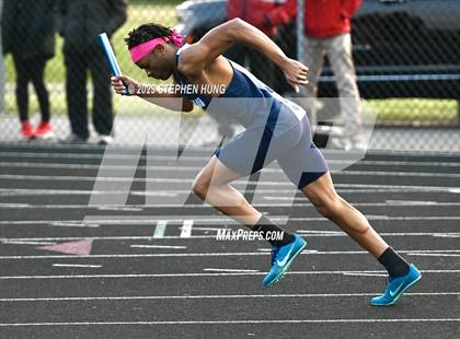 Thumbnail 3 in IHSA Class 3A Sectional Meet photogallery.