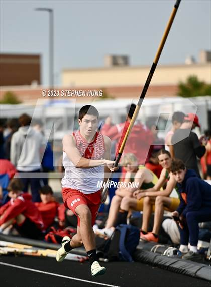 Thumbnail 1 in IHSA Class 3A Sectional Meet photogallery.