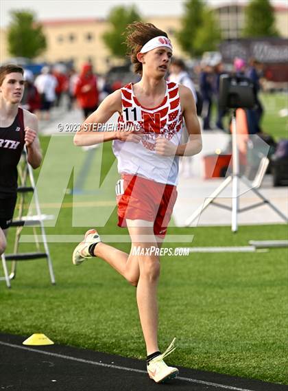 Thumbnail 3 in IHSA Class 3A Sectional Meet photogallery.