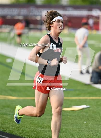 Thumbnail 3 in IHSA Class 3A Sectional Meet photogallery.