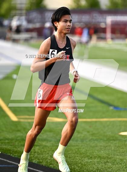 Thumbnail 1 in IHSA Class 3A Sectional Meet photogallery.
