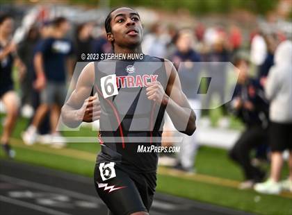 Thumbnail 2 in IHSA Class 3A Sectional Meet photogallery.