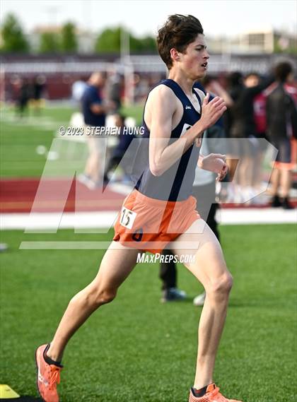 Thumbnail 1 in IHSA Class 3A Sectional Meet photogallery.