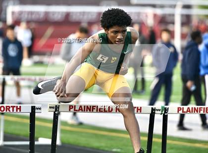 Thumbnail 2 in IHSA Class 3A Sectional Meet photogallery.