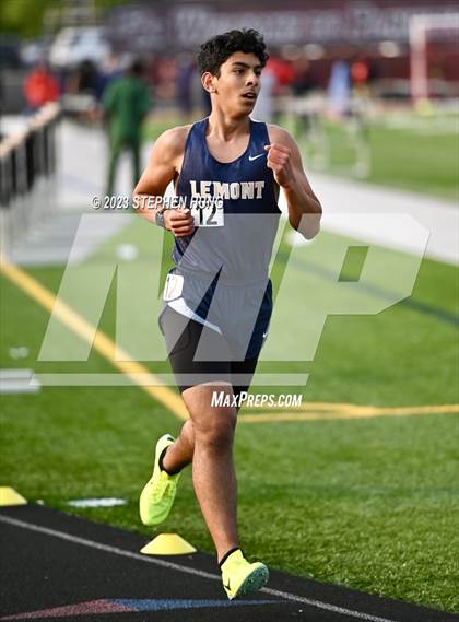 Thumbnail 2 in IHSA Class 3A Sectional Meet photogallery.