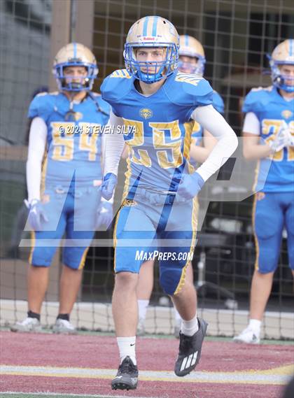Thumbnail 2 in St. Augustine vs. San Pasqual (CIF SDS Division 3 Final) photogallery.