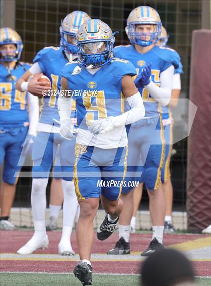 Thumbnail 2 in St. Augustine vs. San Pasqual (CIF SDS Division 3 Final) photogallery.