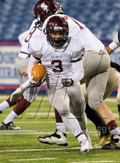 Thumbnail 3 in St. Joseph's Collegiate Institute vs. Canisius (Monsignor Martin Final) photogallery.