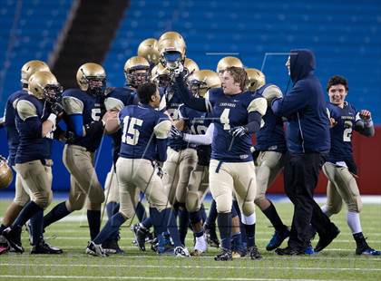 Thumbnail 2 in St. Joseph's Collegiate Institute vs. Canisius (Monsignor Martin Final) photogallery.