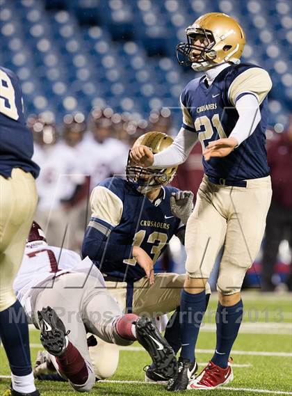 Thumbnail 3 in St. Joseph's Collegiate Institute vs. Canisius (Monsignor Martin Final) photogallery.