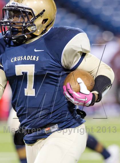 Thumbnail 1 in St. Joseph's Collegiate Institute vs. Canisius (Monsignor Martin Final) photogallery.