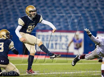 Thumbnail 2 in St. Joseph's Collegiate Institute vs. Canisius (Monsignor Martin Final) photogallery.