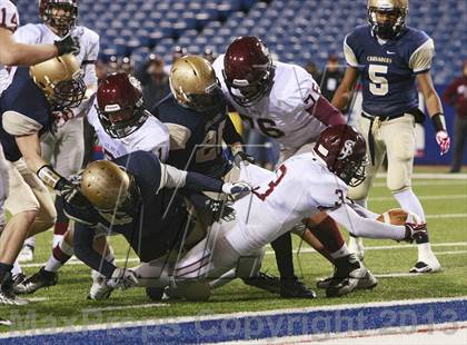 Thumbnail 2 in St. Joseph's Collegiate Institute vs. Canisius (Monsignor Martin Final) photogallery.